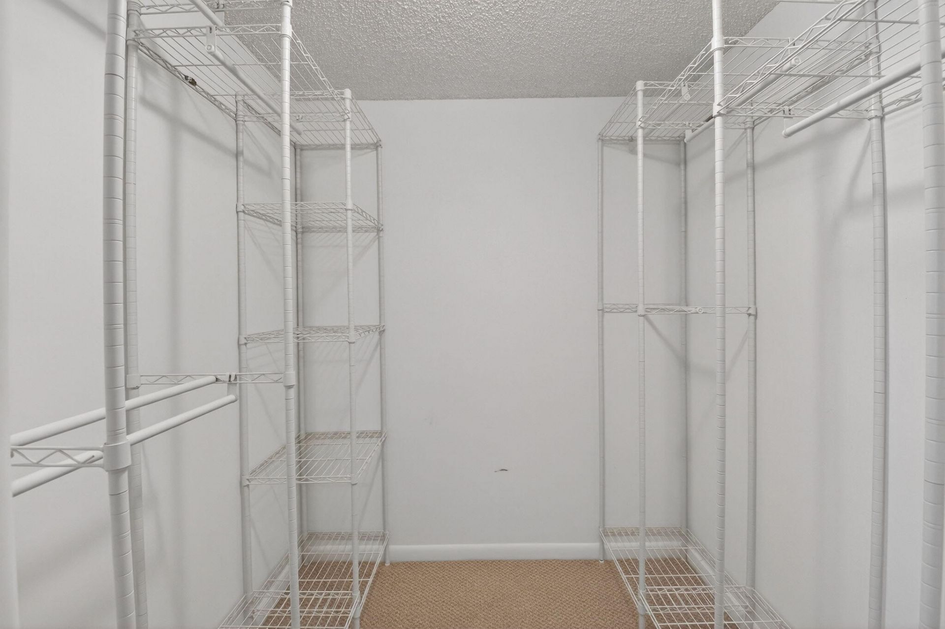 5100 Las Verdes Circle, Unit 215, Delray Beach, FL 33484 Photo
