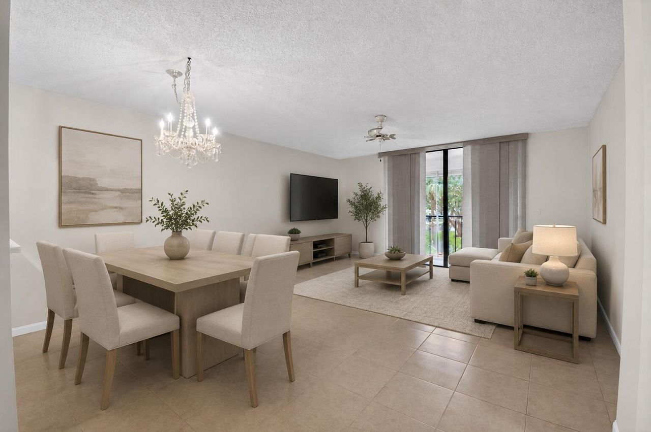 5100 Las Verdes Circle, Unit 215, Delray Beach, FL 33484 Photo