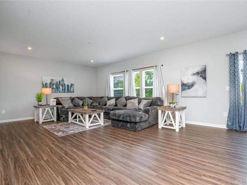 1392 Soaring Way, Hamilton Township, OH 45039 Photo 5