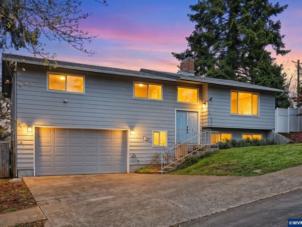 497 Dudley Av SE, Salem, OR 97302