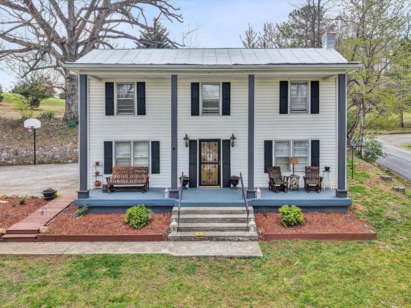 2238 Houston Mines RD , Troutville, VA 24175