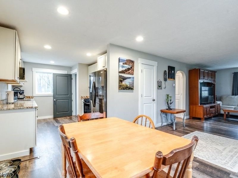 2899 S Hametown Road , Norton, OH 44203 Photo 17