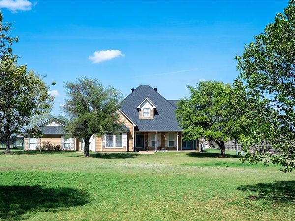 2211 Mcalpin Road, Midlothian, TX 76065