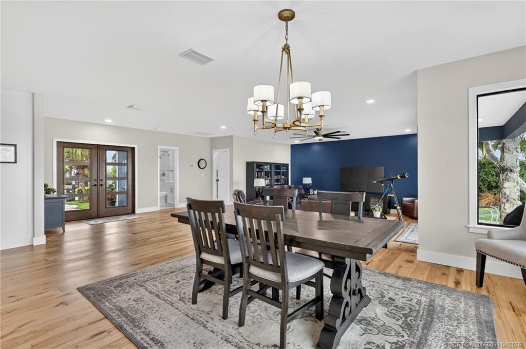 276 Bermuda Beach Drive, Hutchinson Island, FL 34949 Photo