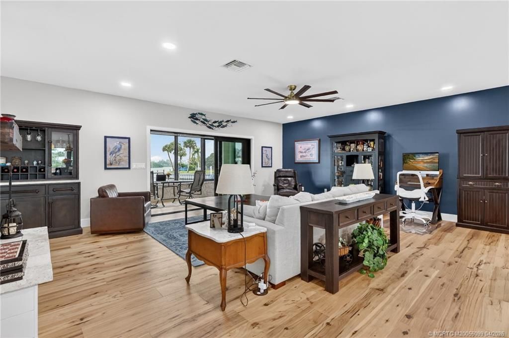 276 Bermuda Beach Drive, Hutchinson Island, FL 34949 Photo