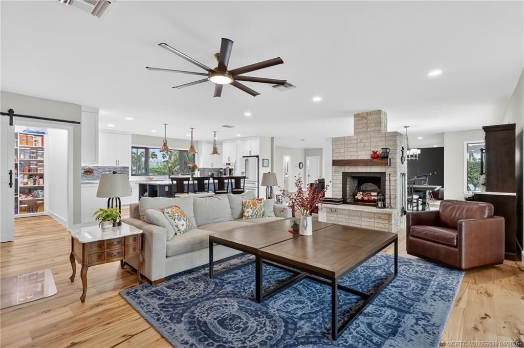 276 Bermuda Beach Drive, Hutchinson Island, FL 34949 Photo