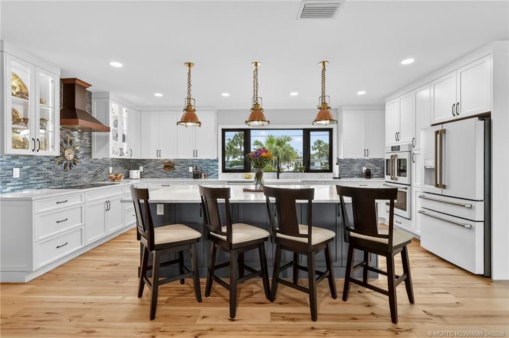 276 Bermuda Beach Drive, Hutchinson Island, FL 34949 Photo