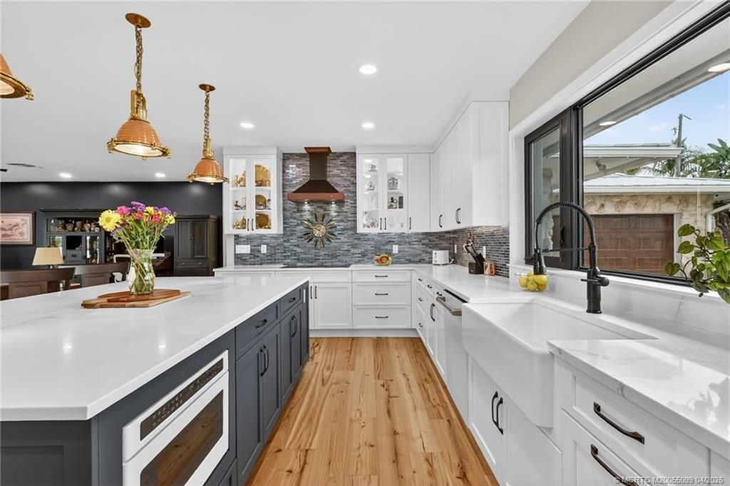 276 Bermuda Beach Drive, Hutchinson Island, FL 34949 Photo