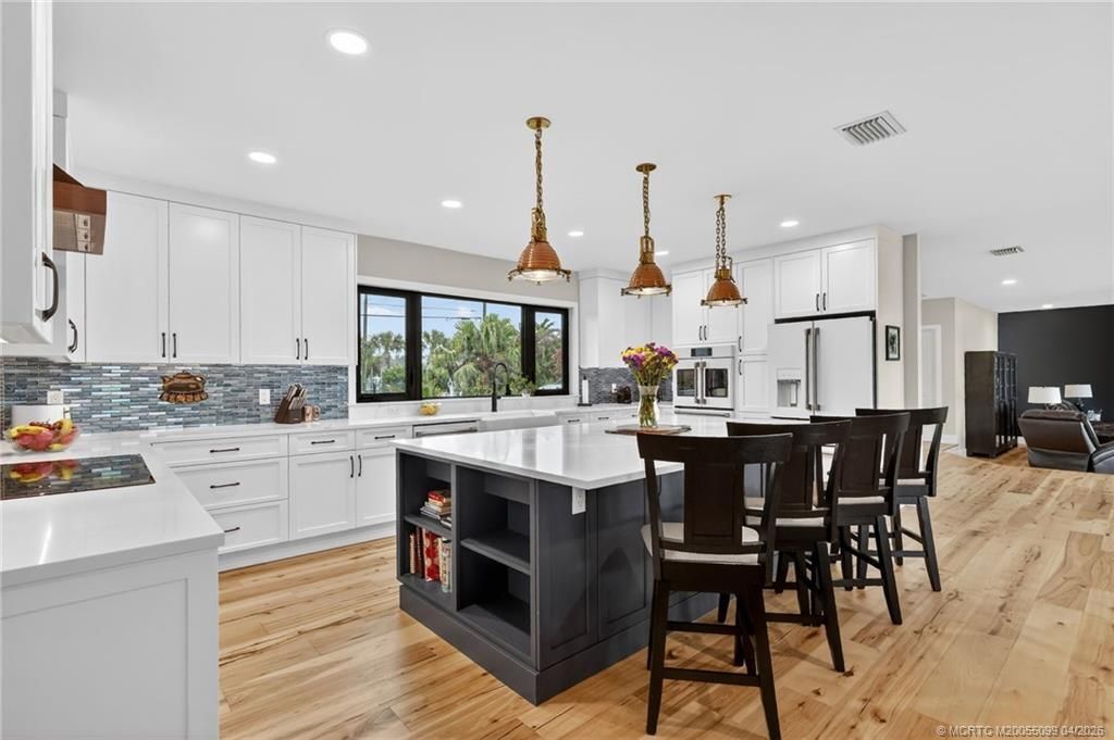 276 Bermuda Beach Drive, Hutchinson Island, FL 34949 Photo