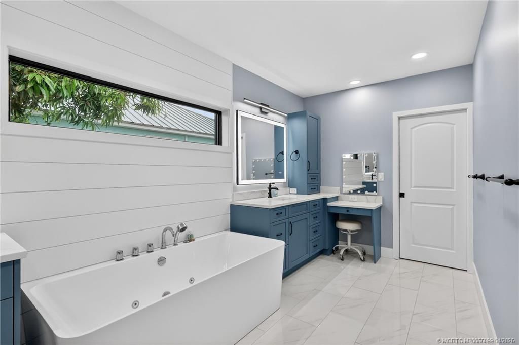 276 Bermuda Beach Drive, Hutchinson Island, FL 34949 Photo