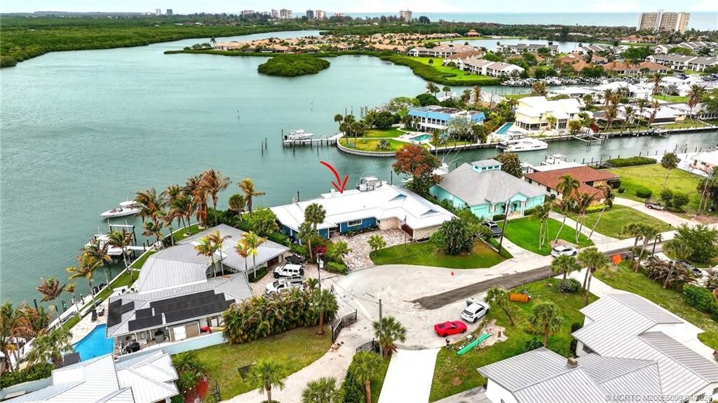 276 Bermuda Beach Drive, Hutchinson Island, FL 34949 Photo