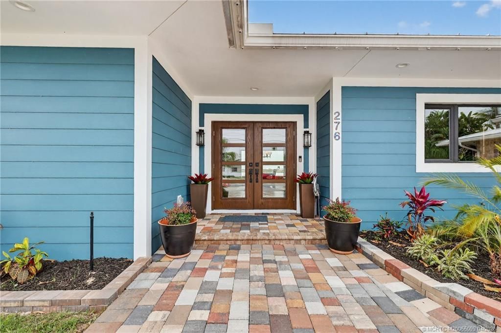 276 Bermuda Beach Drive, Hutchinson Island, FL 34949 Photo