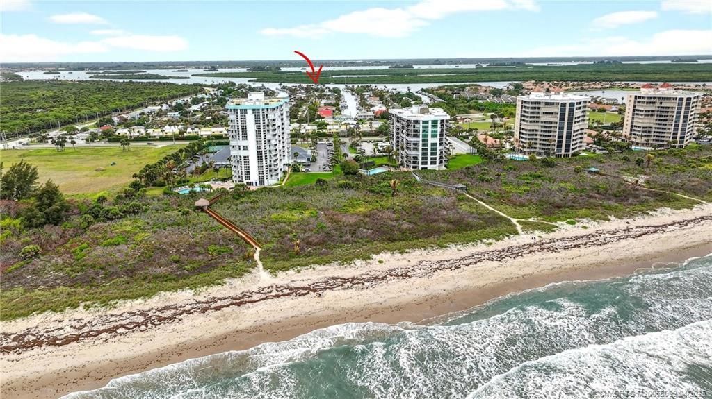 276 Bermuda Beach Drive, Hutchinson Island, FL 34949 Photo