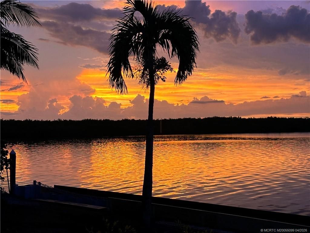 276 Bermuda Beach Drive, Hutchinson Island, FL 34949 Photo