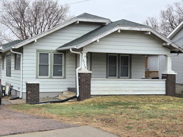 3718 W 4th, Sioux City, IA 51103