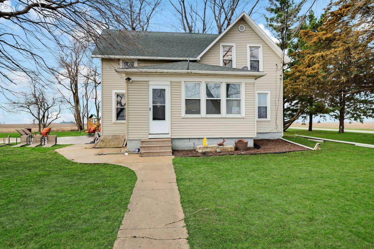 35150 2800 North Avenue, Mendota, IL 61342 Main Photo