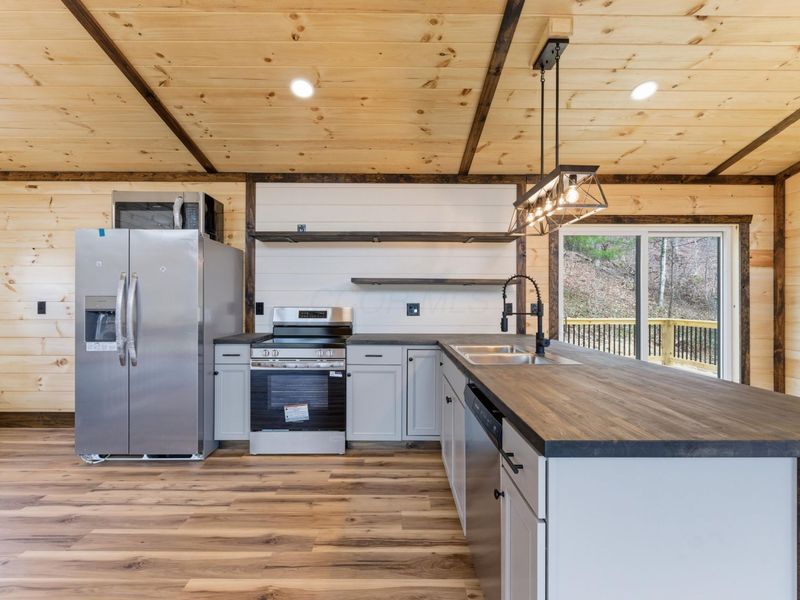 31546 31546 ST RT 278, McArthur, OH 45651 Photo 9