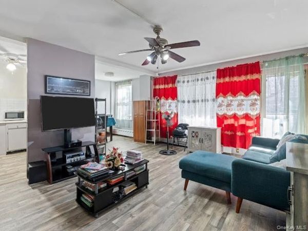 12425 Flatlands Ave Flatlands Ave , Brooklyn, NY 11208