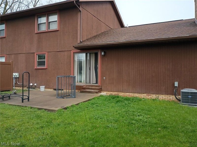 3106 Parkview Street NW, Canton, OH 44708 Photo 3