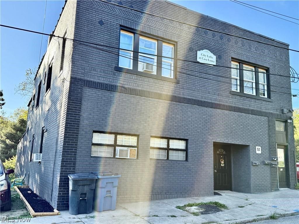 52 12th Street, Campbell, OH 44405 Main Photo