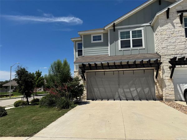 2328 Calvert DR, Leander, TX 78641