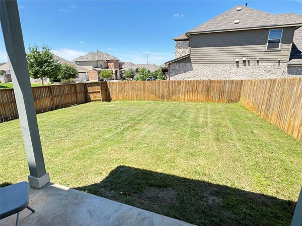 2328 Calvert DR, Leander, TX 78641