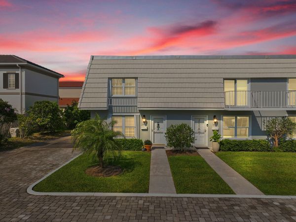 2701 Ocean Drive, Unit 1a, Vero Beach, FL 32963