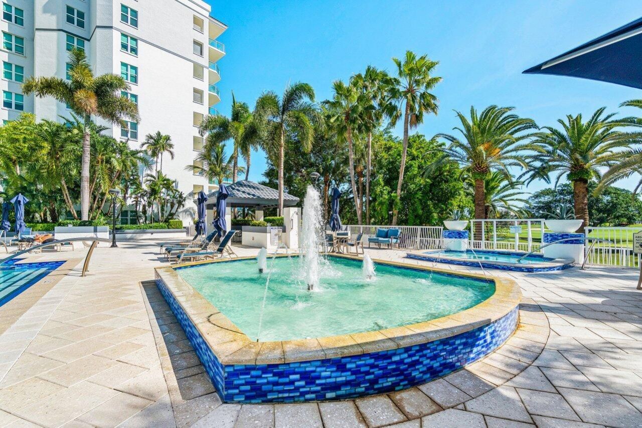500 SE Mizner Boulevard, Unit A209, Boca Raton, FL 33432 Photo