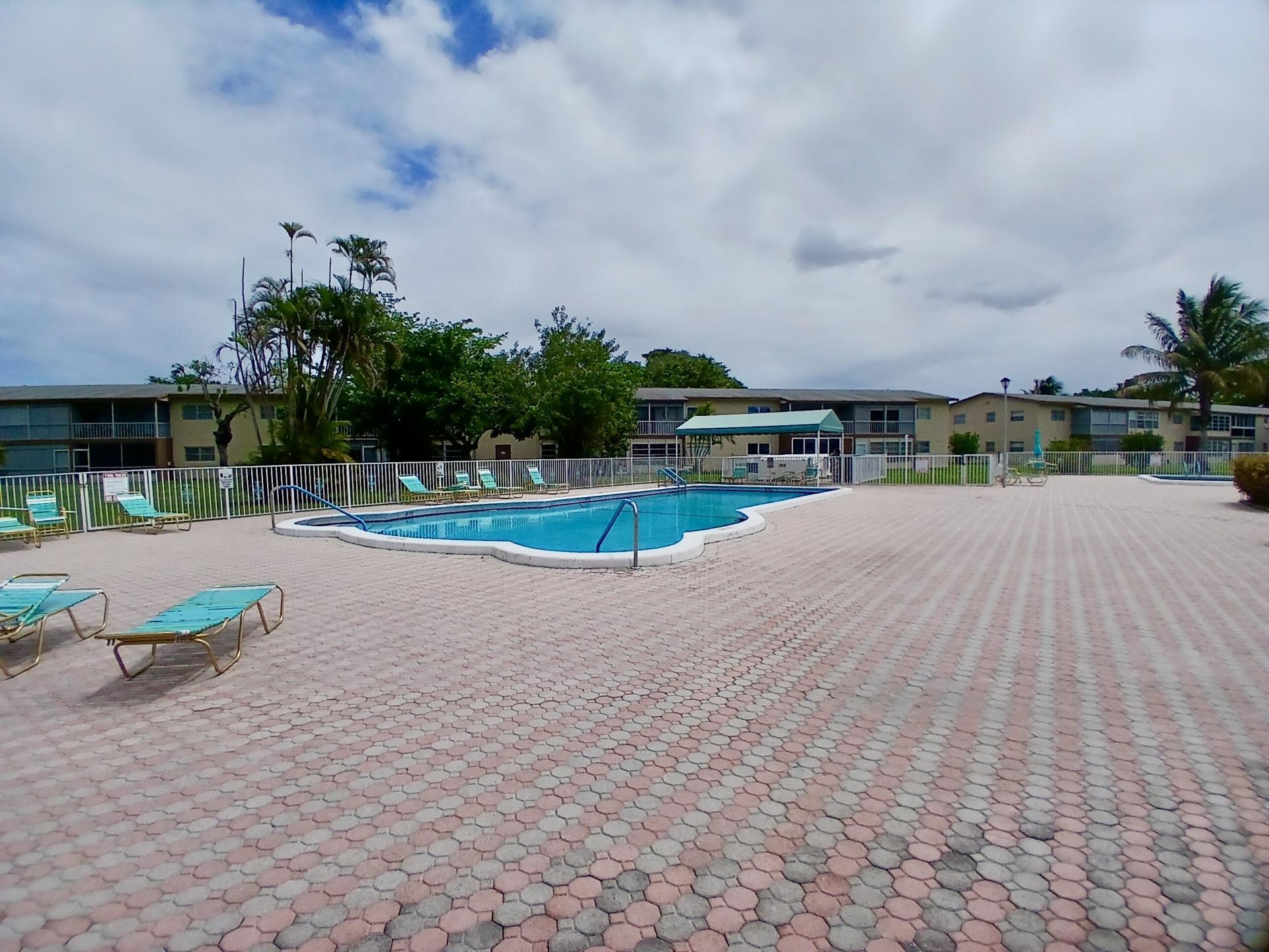 7400 NW 5th Place, Unit 105, Margate, FL 33063 Photo