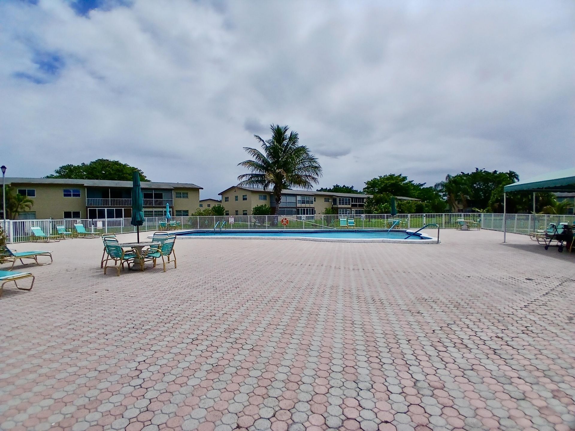 7400 NW 5th Place, Unit 105, Margate, FL 33063 Photo