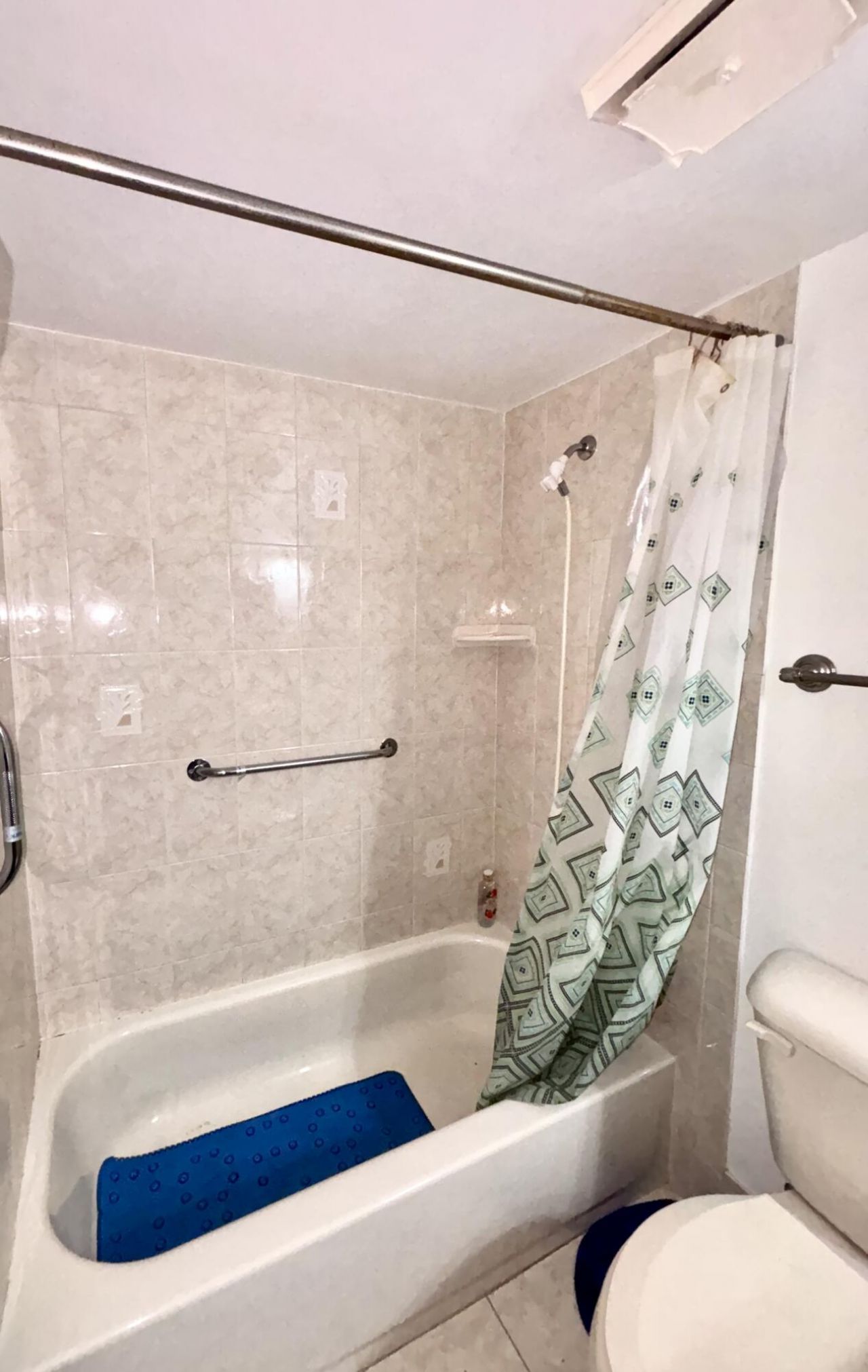 7400 NW 5th Place, Unit 105, Margate, FL 33063 Photo