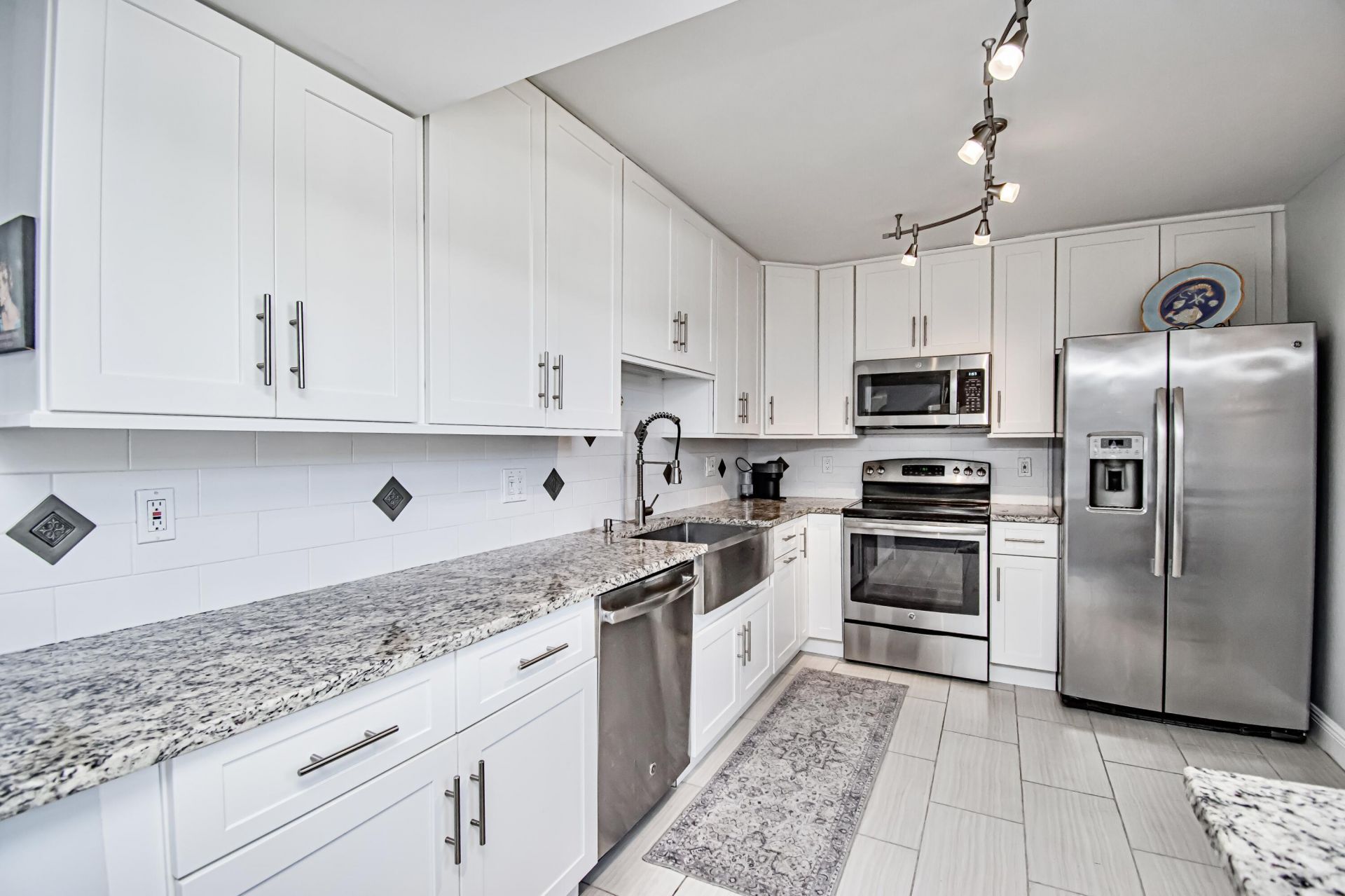 8200 Lakeshore Drive, Unit 2010, Hypoluxo, FL 33462 Photo