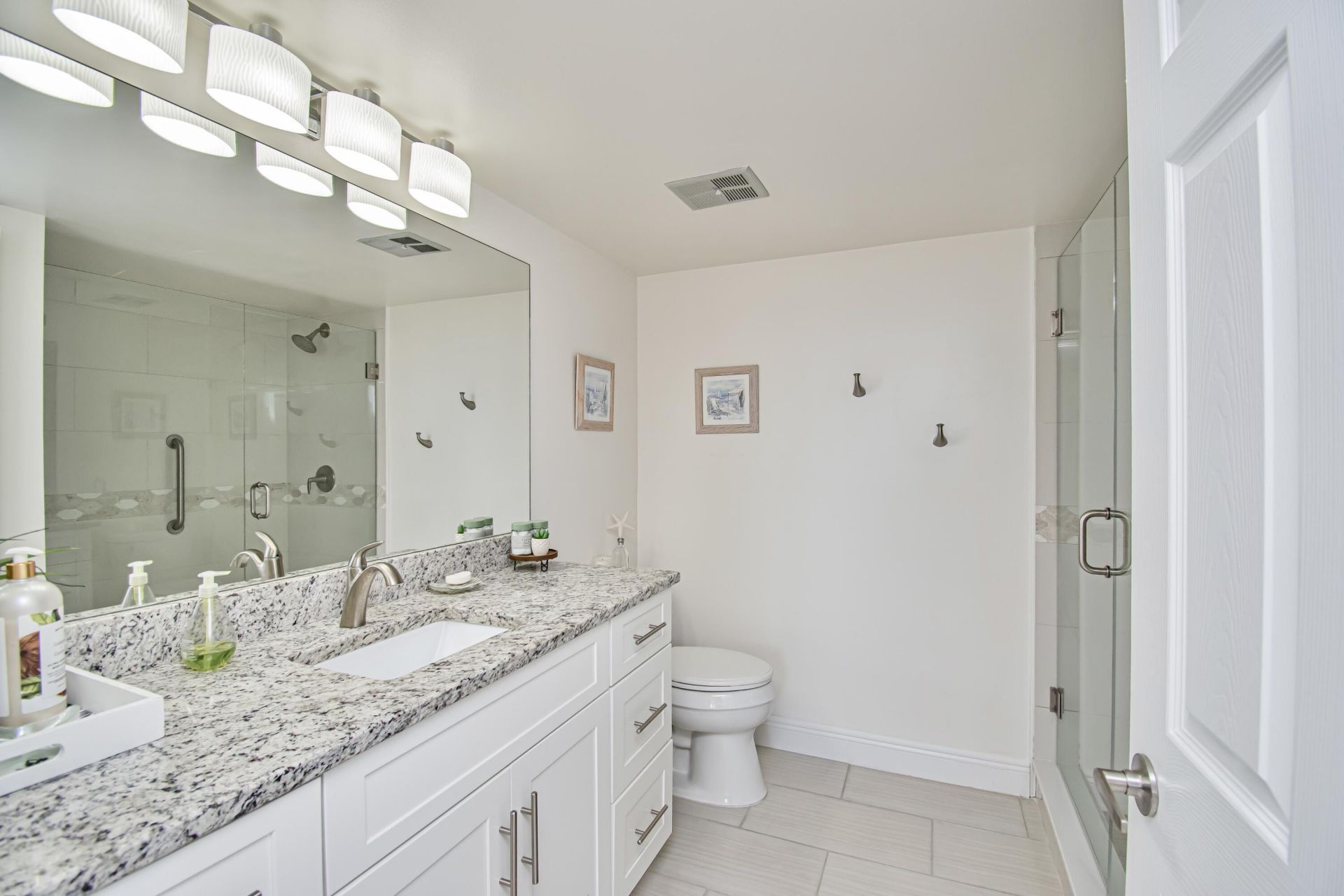 8200 Lakeshore Drive, Unit 2010, Hypoluxo, FL 33462 Photo