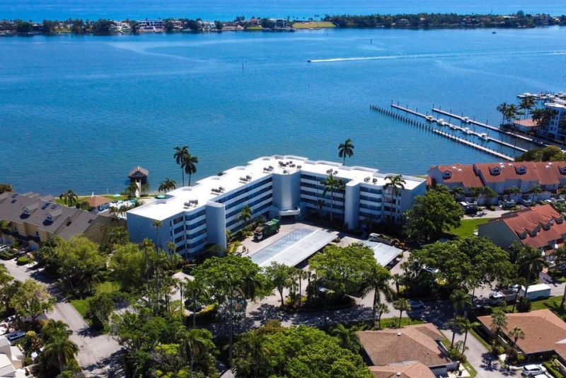 8200 Lakeshore Drive, Unit 2010, Hypoluxo, FL 33462 Photo