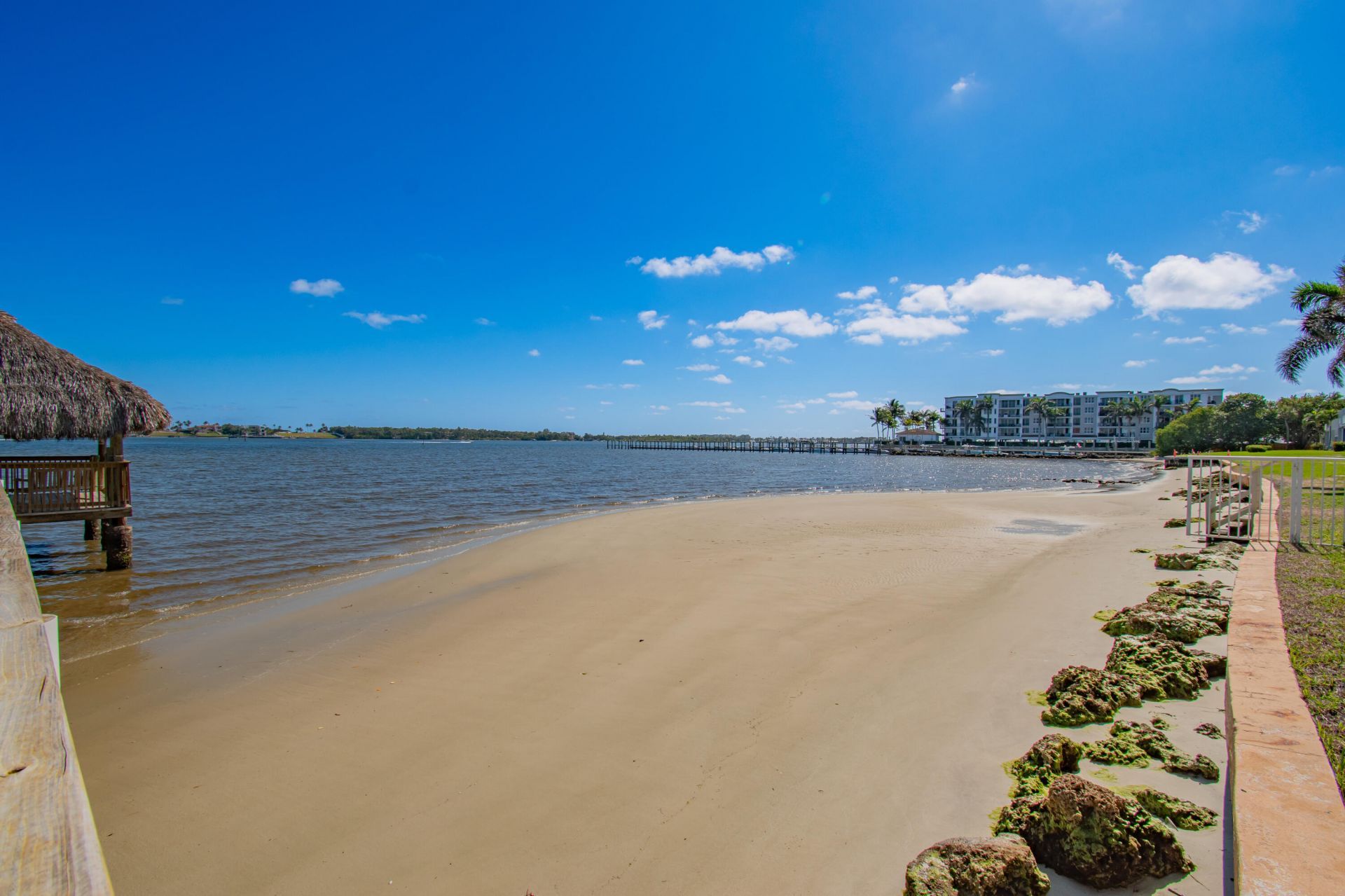 8200 Lakeshore Drive, Unit 2010, Hypoluxo, FL 33462 Photo