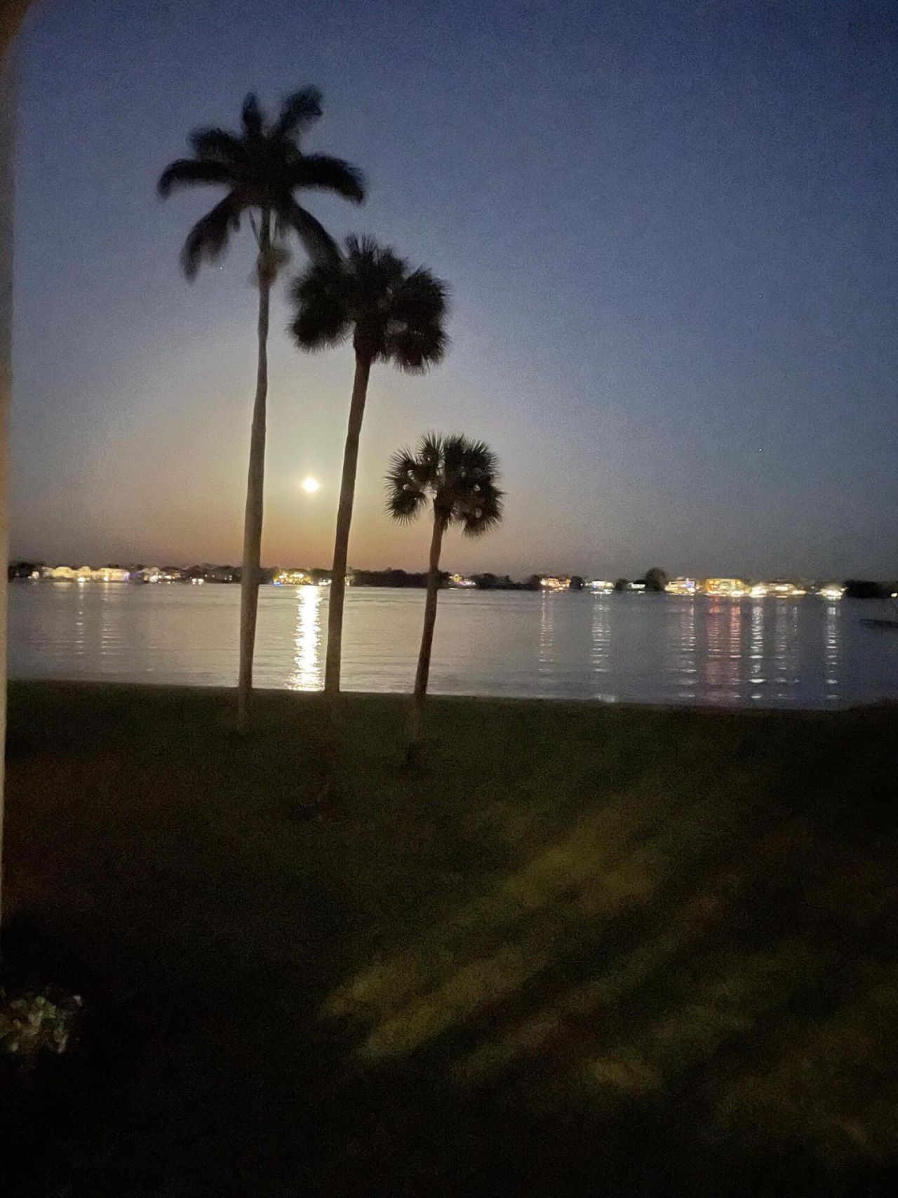 8200 Lakeshore Drive, Unit 2010, Hypoluxo, FL 33462 Photo