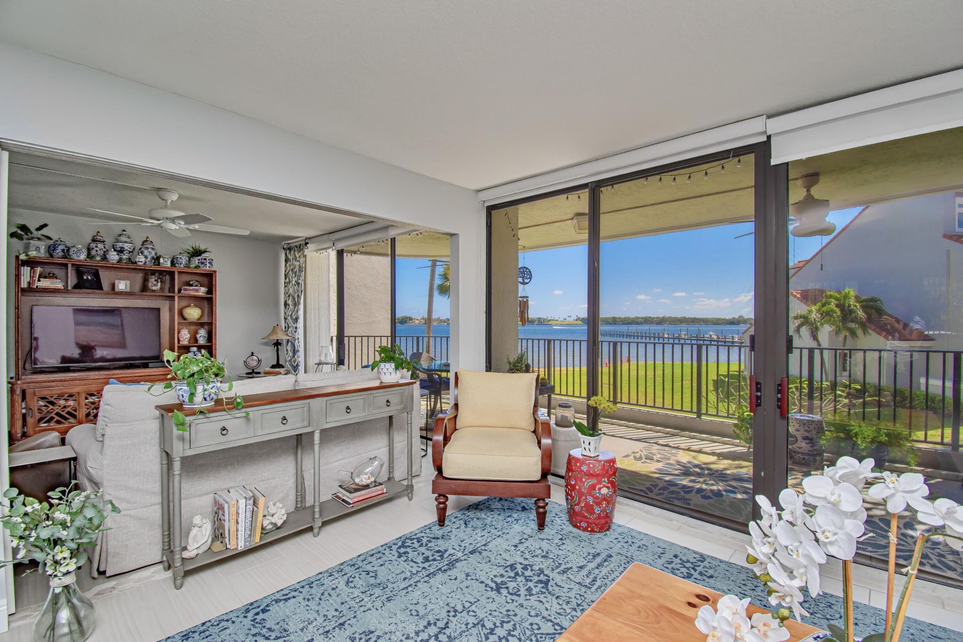 8200 Lakeshore Drive, Unit 2010, Hypoluxo, FL 33462 Photo