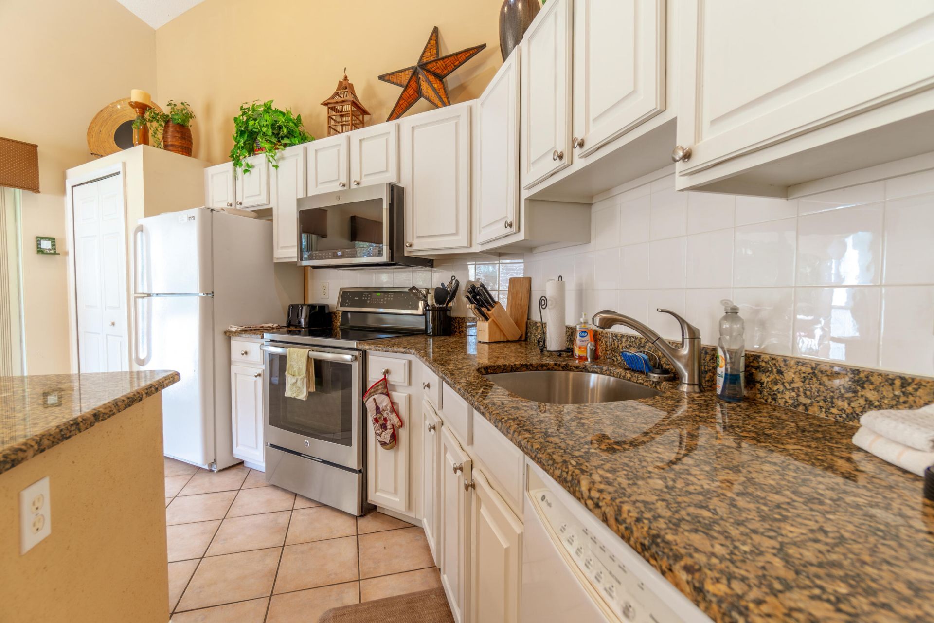 9869 Perfect Drive, Unit 146, Port Saint Lucie, FL 34986 Photo