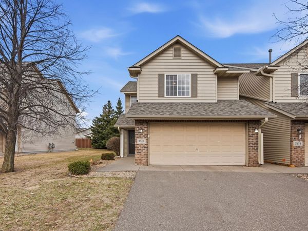 3512 Goodwin Avenue N, Oakdale, MN 55128