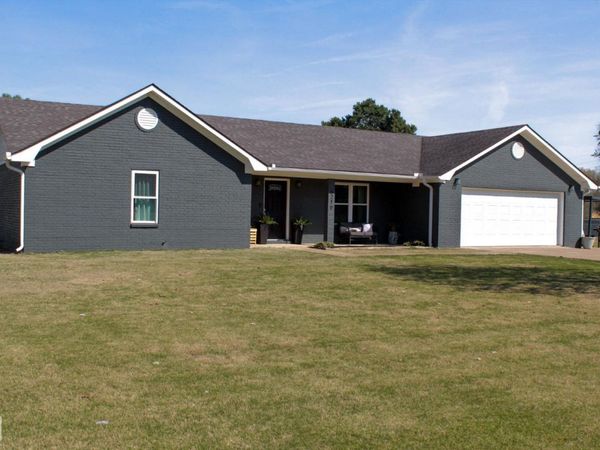 5216 Dale Drive, Jonesboro, AR 72404