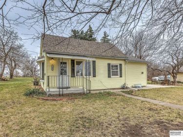 240 D Street, Eagle, NE 68347