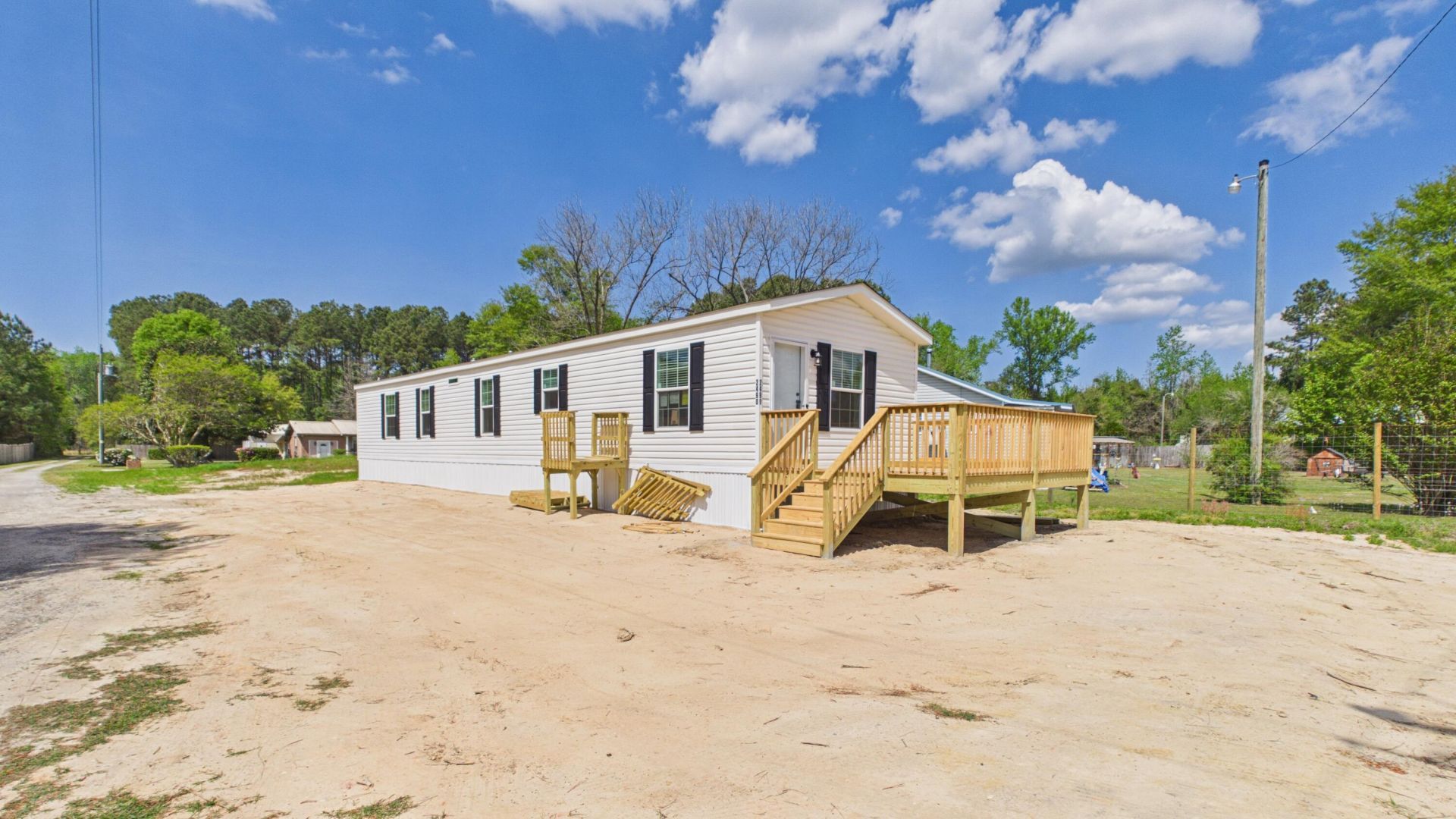 2490 Carolina 311 Photo 13