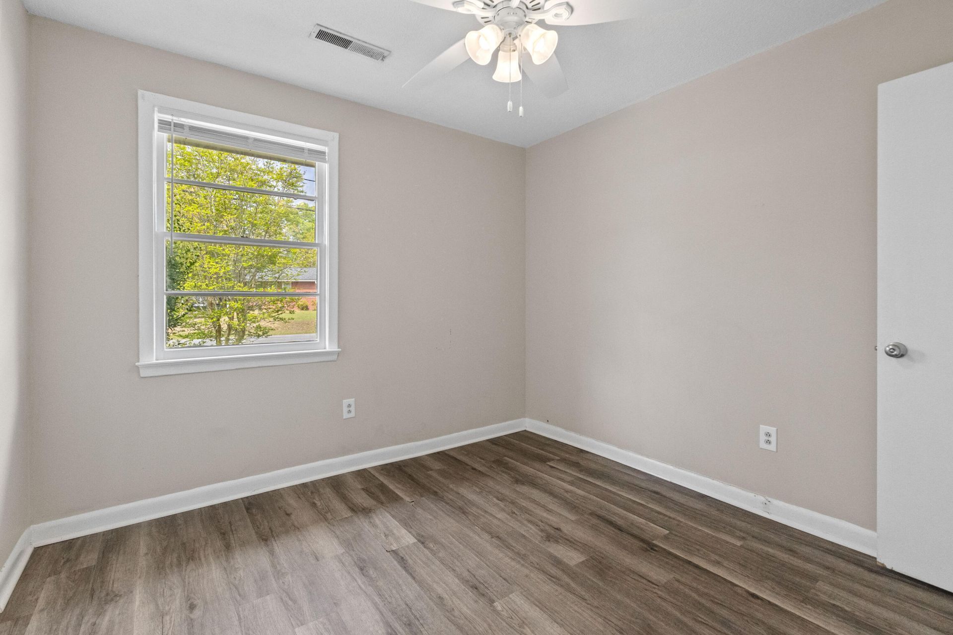 3215 Bonanza Road Photo 12