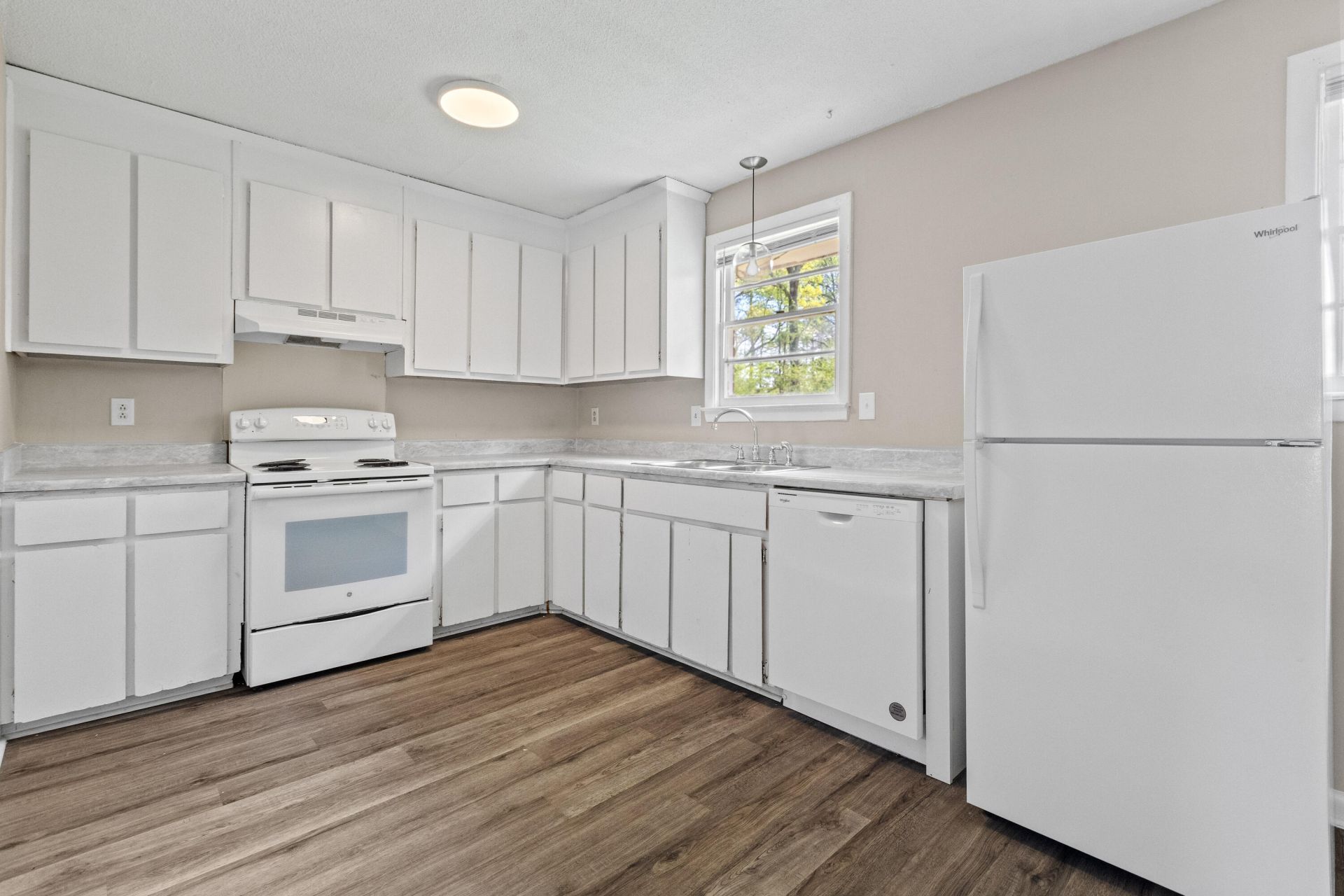 3215 Bonanza Road Photo 7