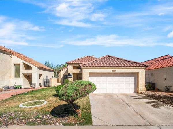 140 W Carriage Way , Henderson, NV 89074