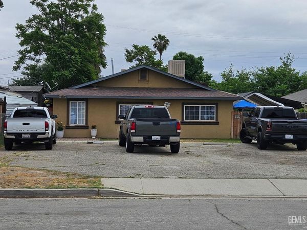 2320 Michael Street, Bakersfield, CA 93307