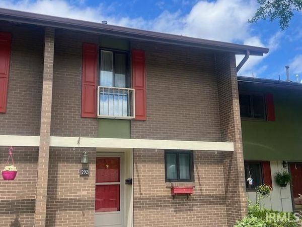 2500 Topsfield Road, Unit 202, South Bend, IN 46614