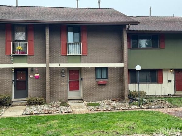 2500 Topsfield Road, Unit 202, South Bend, IN 46614