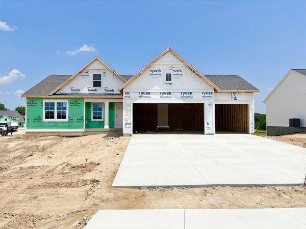 7070 Kettle Dale Avenue SE, Alto, MI 49302