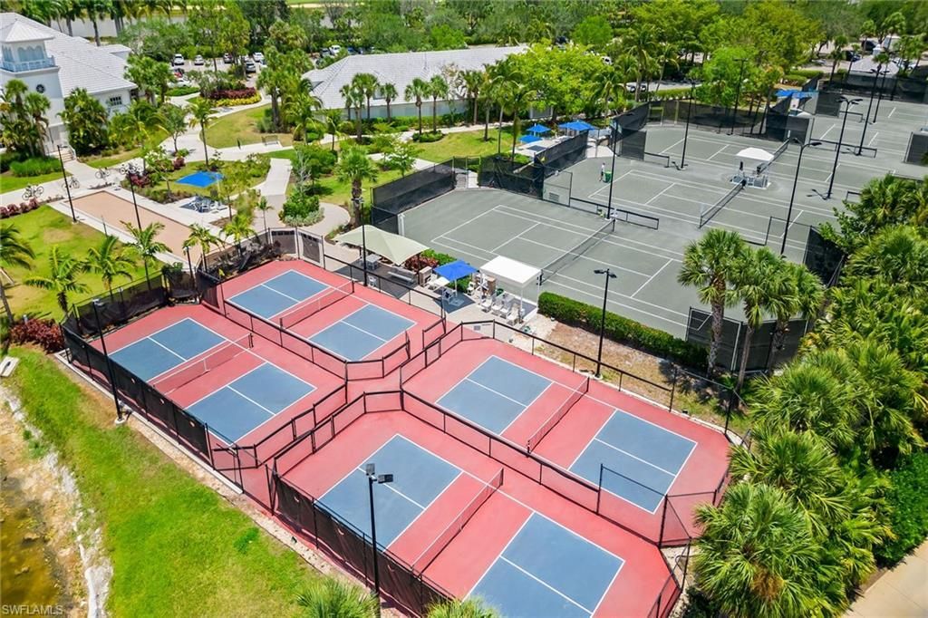3985 Deer Crossing Ct, Unit 103, Naples, FL 34114 Photo